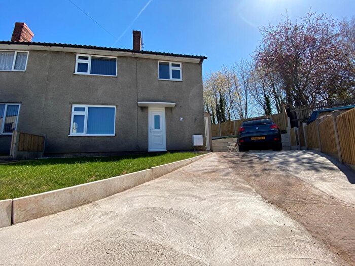 3 Bedroom Semi-Detached House To Rent In The Markhams, New Ollerton, NG22