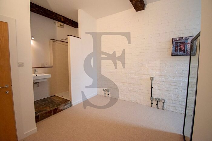 2 Bedroom Flat For Sale In King Street, Leicester, LE1