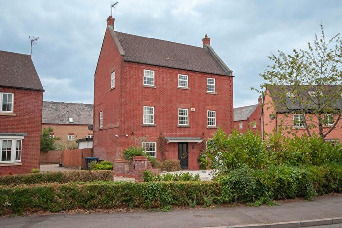 5 Bedroom Detached House To Rent In Coton Park Drive, Rugby, CV23