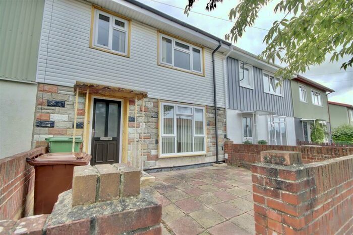 3 Bedroom Terraced House To Rent In Colesbourne Road, Portsmouth, PO6