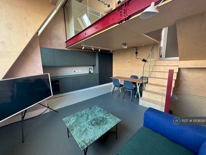 2 Bedroom Flat To Rent In Archway Road, London, N6