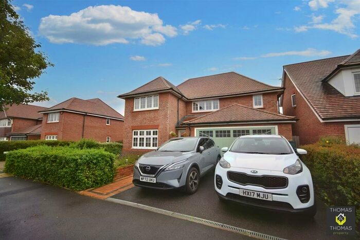 4 Bedroom Detached House For Sale In Bridge Keepers Way, Hardwicke, GL2