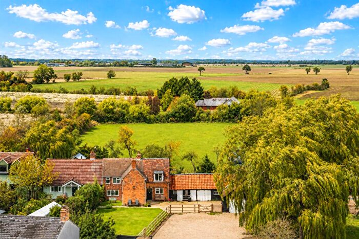 3 Bedroom Semi-Detached House For Sale In Cross End, Thurleigh, Bedford, Bedfordshire, MK44