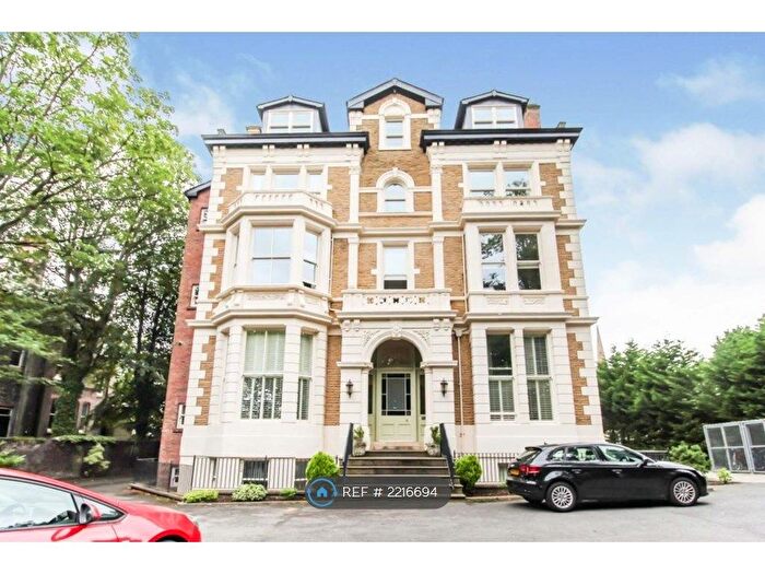 3 Bedroom Flat To Rent In Aigburth Drive, Liverpool, L17