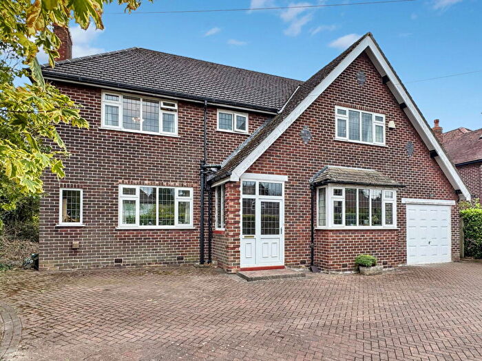 4 Bedroom Detached House For Sale In Clifton Drive, Marple, Stockport, SK6