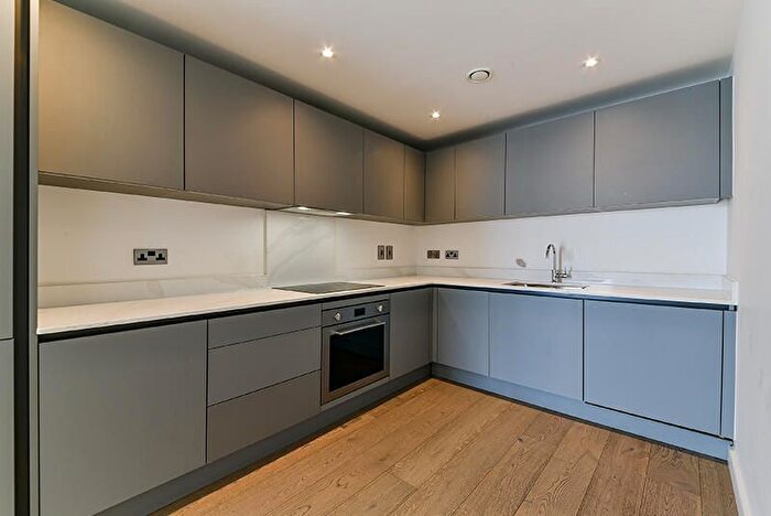 2 Bedroom Flat To Rent In Papermill House, Oxford Road, Uxbridge, Greater London, Uxbridge, UB8