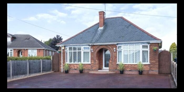 2 Bedroom Detached Bungalow For Sale In West Avenue, Ripley, DE5