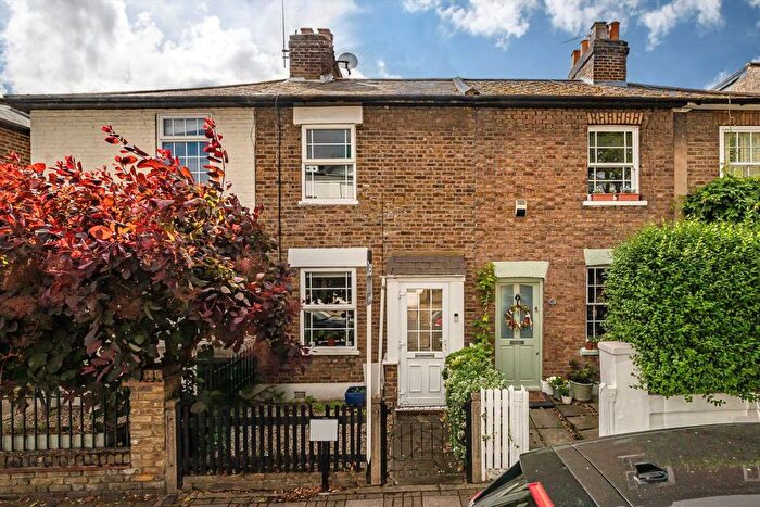 2 Bedroom Terraced House For Sale In Staines Road, Twickenham, TW2