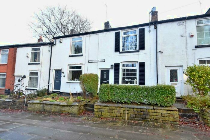 2 Bedroom Cottage To Rent In Manchester Rd, BL9