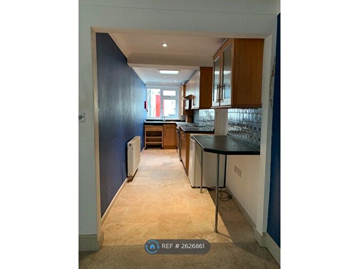 1 Bedroom Flat To Rent In Dart Valley Coastal Apartments, Paignton, TQ4