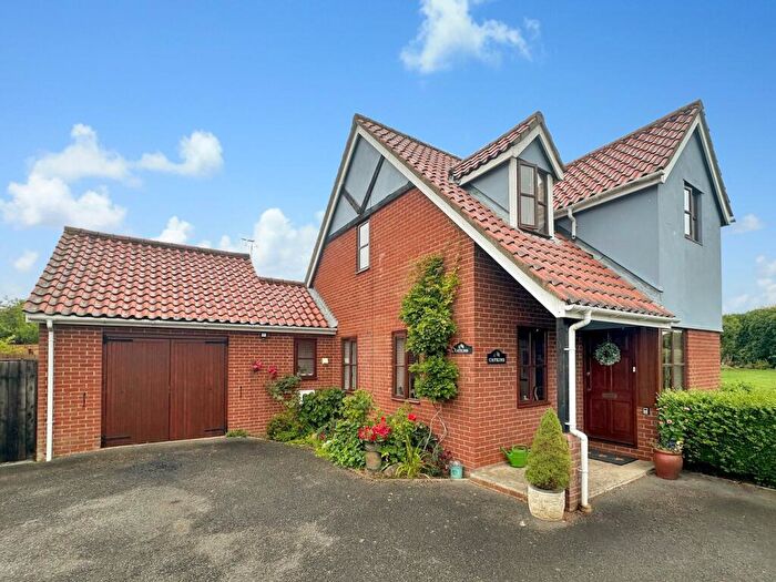 3 Bedroom Detached House For Sale In Strethall Road, Littlebury, Saffron Walden, CB11