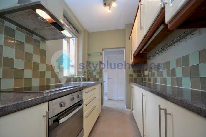 3 Bedroom Terraced House To Rent In Lorraine Road, Leicester, LE2