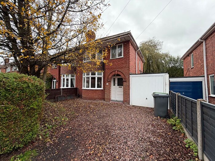 3 Bedroom Semi Detached House To Rent In Scott Avenue, Penn, Wolverhampton, WV4