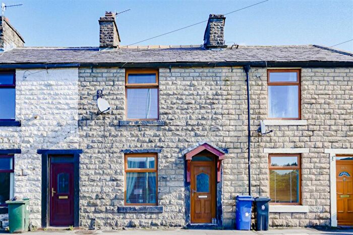 2 Bedroom Terraced House For Sale In Blackburn Road, Rising Bridge, BB5