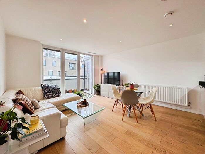 2 Bedroom Flat For Sale In Capitol Way, Bree Court, NW9
