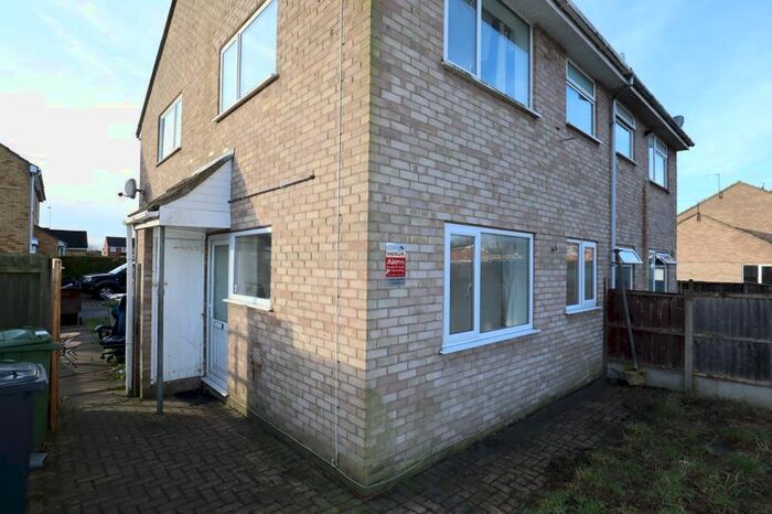 1 Bedroom Maisonette To Rent In Dunmore Close, Lincoln, LN5