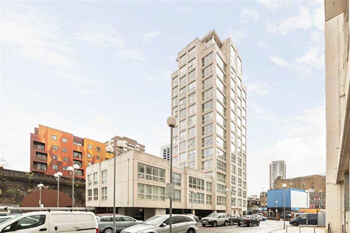 2 Bedroom Flat To Rent In Newington Causeway, London, SE1