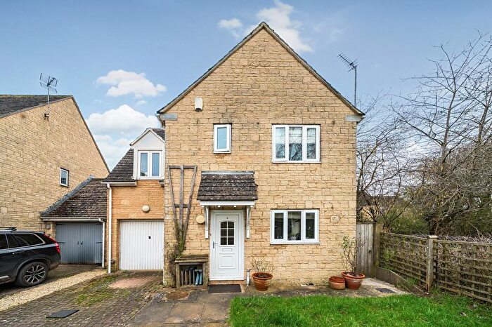 5 Bedroom Detached House For Sale In Kingham, Oxfordshire, OX7