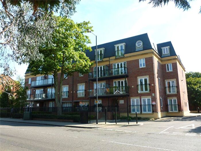 2 Bedroom Apartment To Rent In Gray Court, Marsh Road, Pinner, Middlesex, HA5