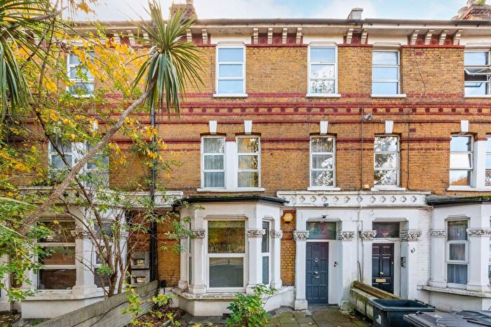 1 Bedroom Flat To Rent In The Vale, Acton, London, W3