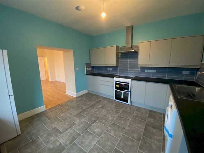 2 Bedroom Apartment To Rent In Braggs Lane, Bristol, BS2