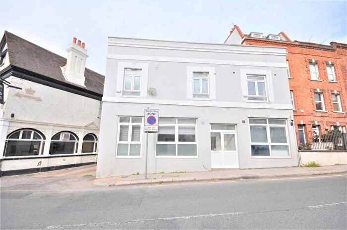 1 Bedroom Flat To Rent In Station Road, Hendon, NW4