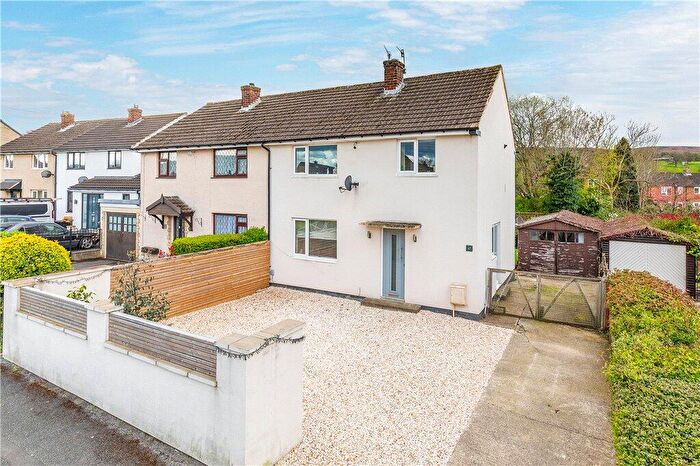 3 Bedroom Semi Detached House For Sale In Midgley Road, Burley In Wharfedale, Ilkley, West Yorkshire, LS29