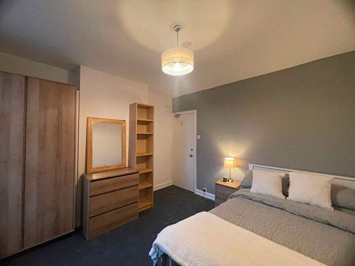 5 Bedroom Terraced House To Rent In Radford Boulevard, Nottingham, NG7