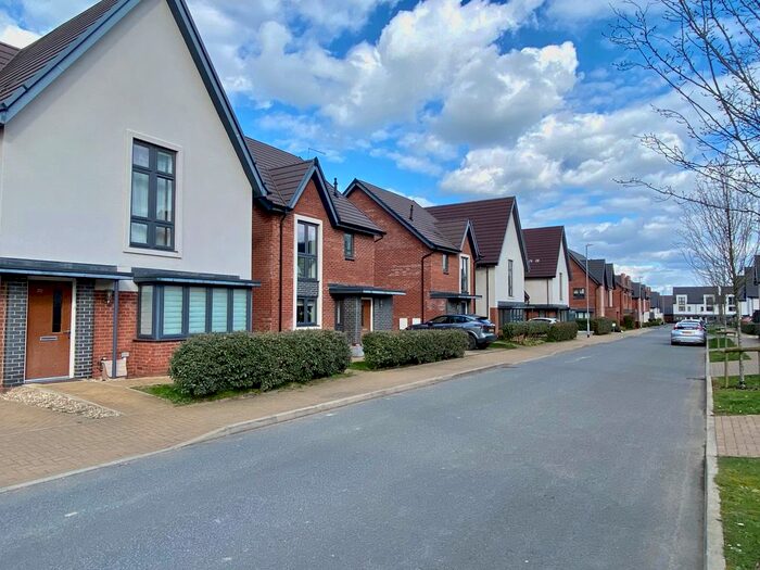 4 Bedroom Detached House To Rent In Croxden Way, Daventry, NN11