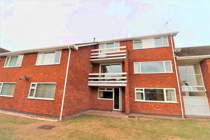 2 Bedroom Flat To Rent In Coniston Court, Nuneaton, CV11