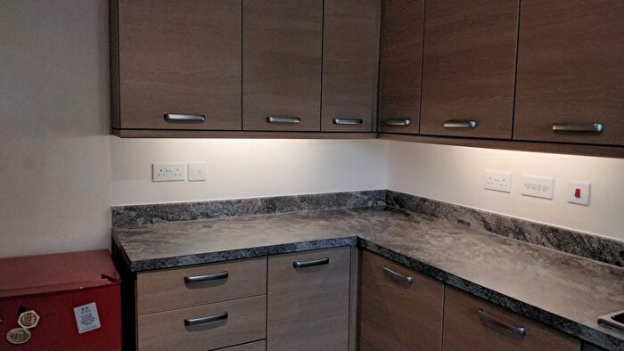 2 Bedroom Terraced House For Sale In Coxley Close, Glastonbury, BA6