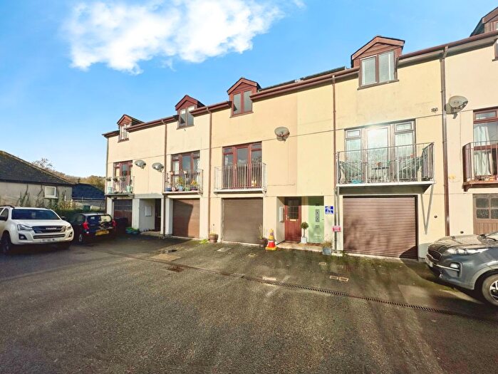 2 Bedroom Terraced House For Sale In Helston, Home In Convenient Location, TR13