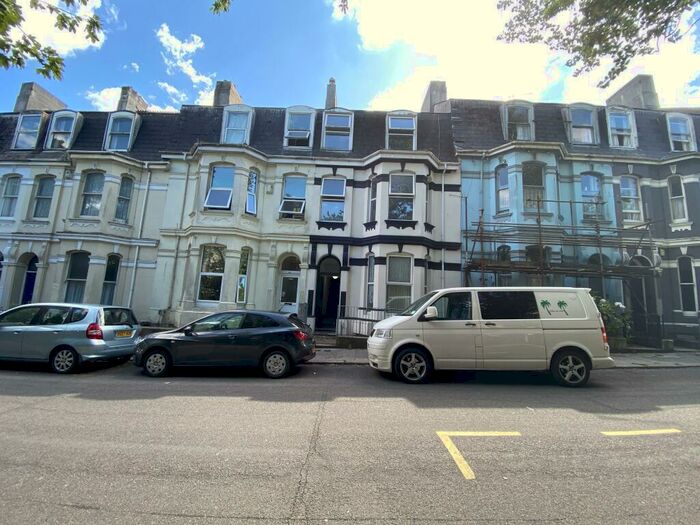 3 Bedroom Maisonette To Rent In Mount Gould Road, Plymouth, PL4
