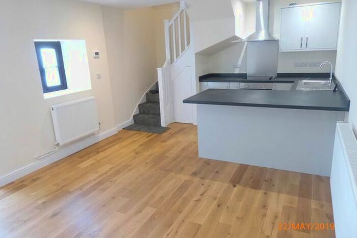 1 Bedroom Cottage To Rent In Llanddarog, Carmarthen, SA32