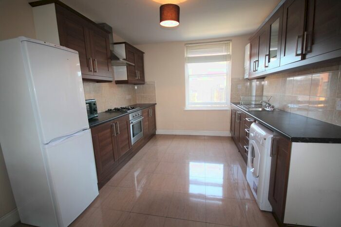 2 Bedroom Flat To Rent In Rushcroft Road, Brixton, SW2