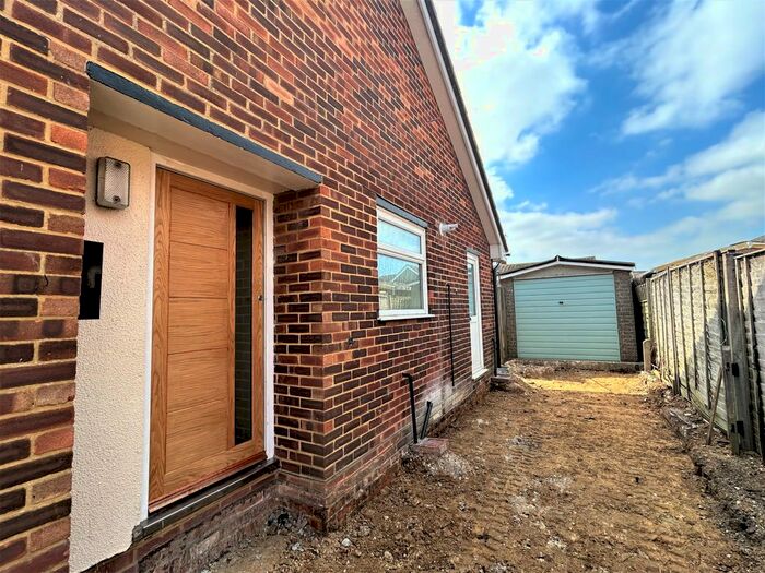 2 Bedroom Bungalow To Rent In Marylands Crescent, Bognor Regis, PO22