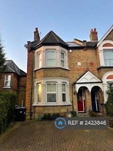 4 Bedroom Semi-Detached House To Rent In Southbury Road, Enfield, EN1