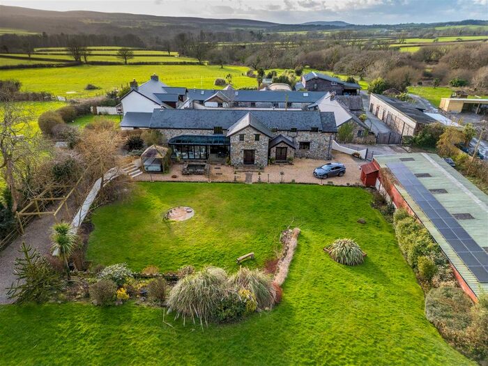 4 Bedroom Detached House For Sale In Ilston, Swansea, SA2