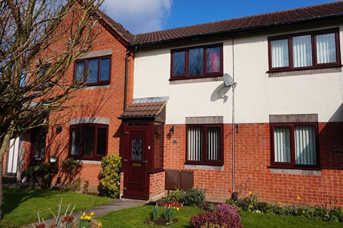 2 Bedroom Terraced House To Rent In Appletree Close, Birmingham, B31