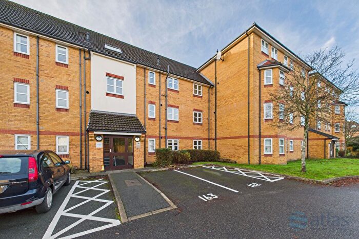 3 Bedroom Flat To Rent In Heyesmere Court, Aigburth, L17