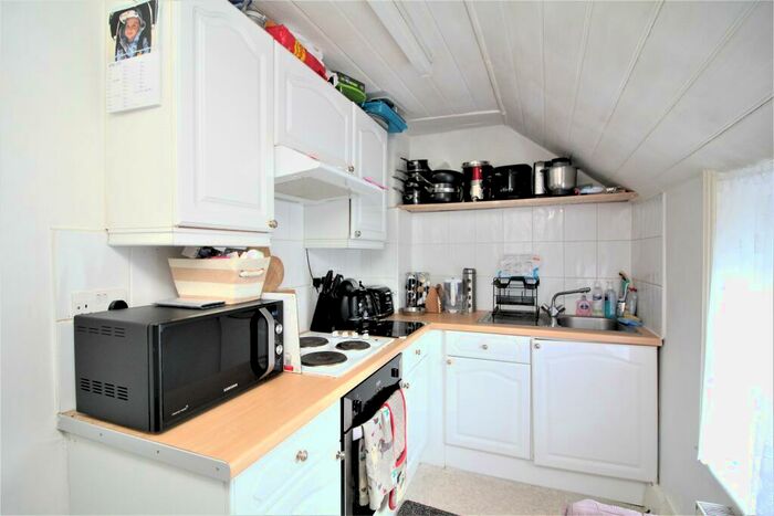 1 Bedroom Maisonette To Rent In King Street, Ramsgate, CT11