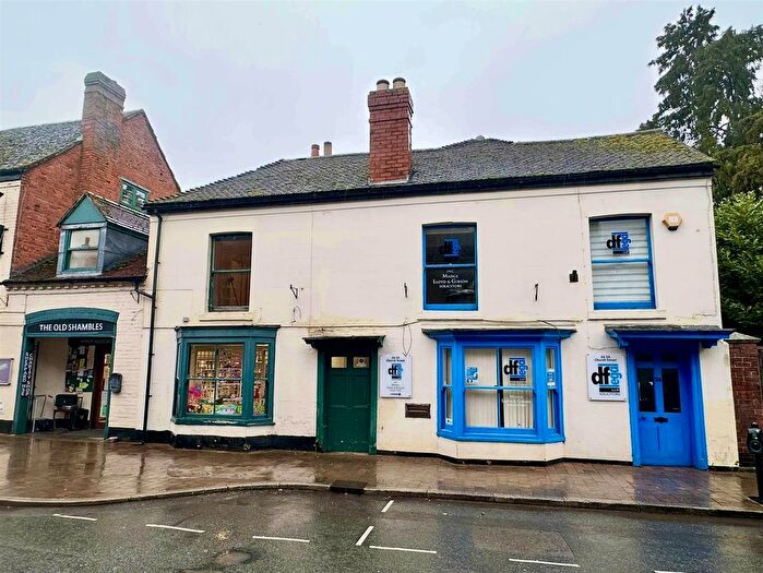 1 Bedroom Flat To Rent In Church Street, Newent, GL18