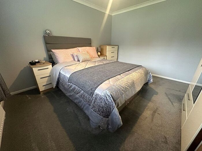 2 Bedroom Semi-Detached Bungalow For Sale In Parc Pendre, Brecon, LD3