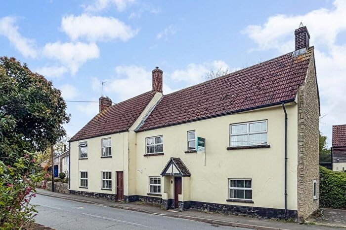 3 Bedroom Detached House For Sale In High Street, Stanford In The Vale, SN7