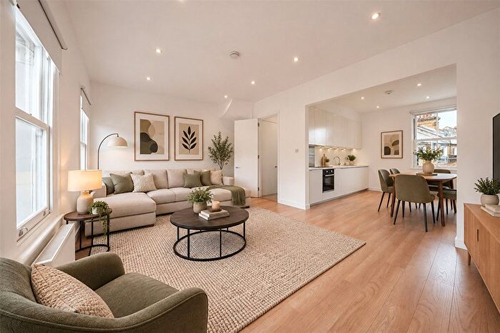 2 Bedroom Flat For Sale In Saltram Crescent, London, W9
