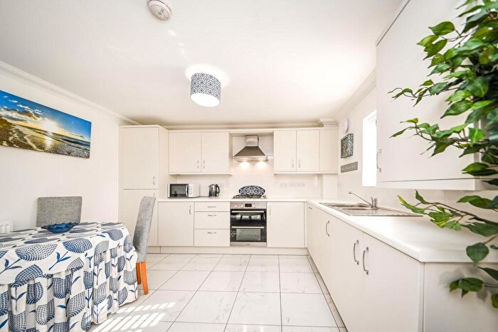 1 Bedroom Apartment To Rent In Curlew Close, Hunstanton, PE36