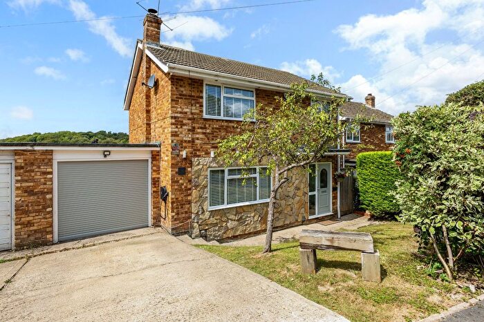 3 Bedroom Detached House For Sale In High View Close, Marlow, Buckinghamshire, SL7