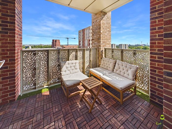 1 Bedroom Flat For Sale In Crane Court, Kite Close, London, Kent, SE2