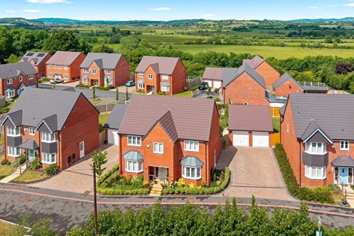 4 Bedroom Detached House For Sale In Villard Close, GL19