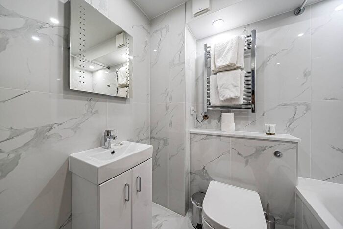 Studio To Rent In Sloane Avenue, Chelsea, London, SW3